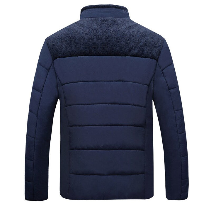 Herren Winterjacke Mit Hohem Kragen Und Reißverschluss Frontdesign