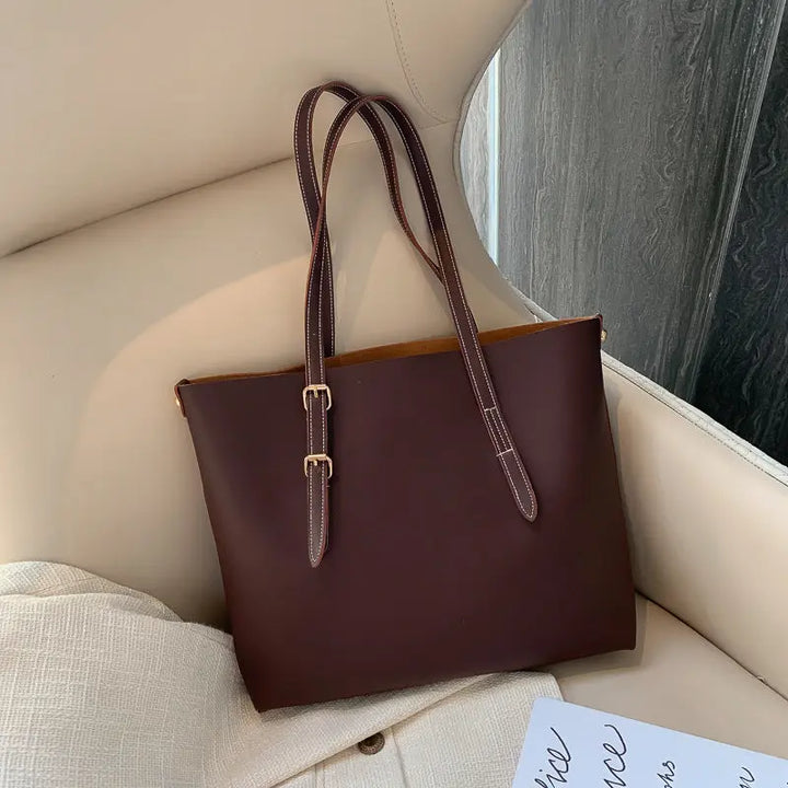 Mühelose Eleganz in Einer Geräumigen Tote Bag Mivona