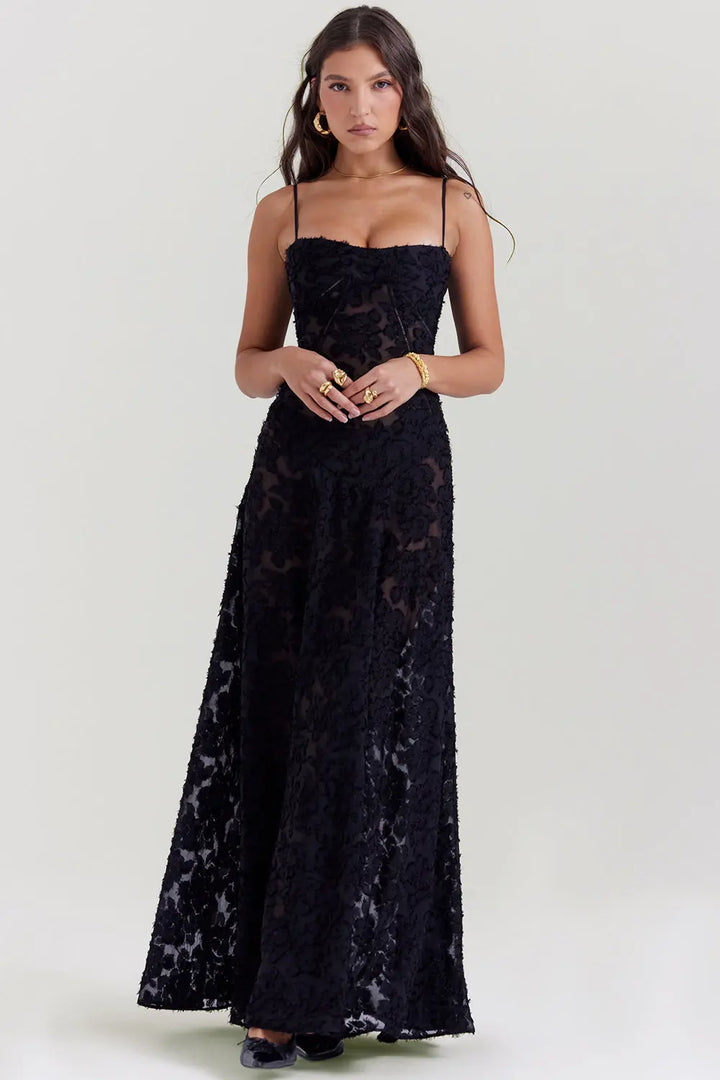 Vintage Creme Maxikleid mit Spitzenrücken und zeitloser Eleganz für Frauen Mivona