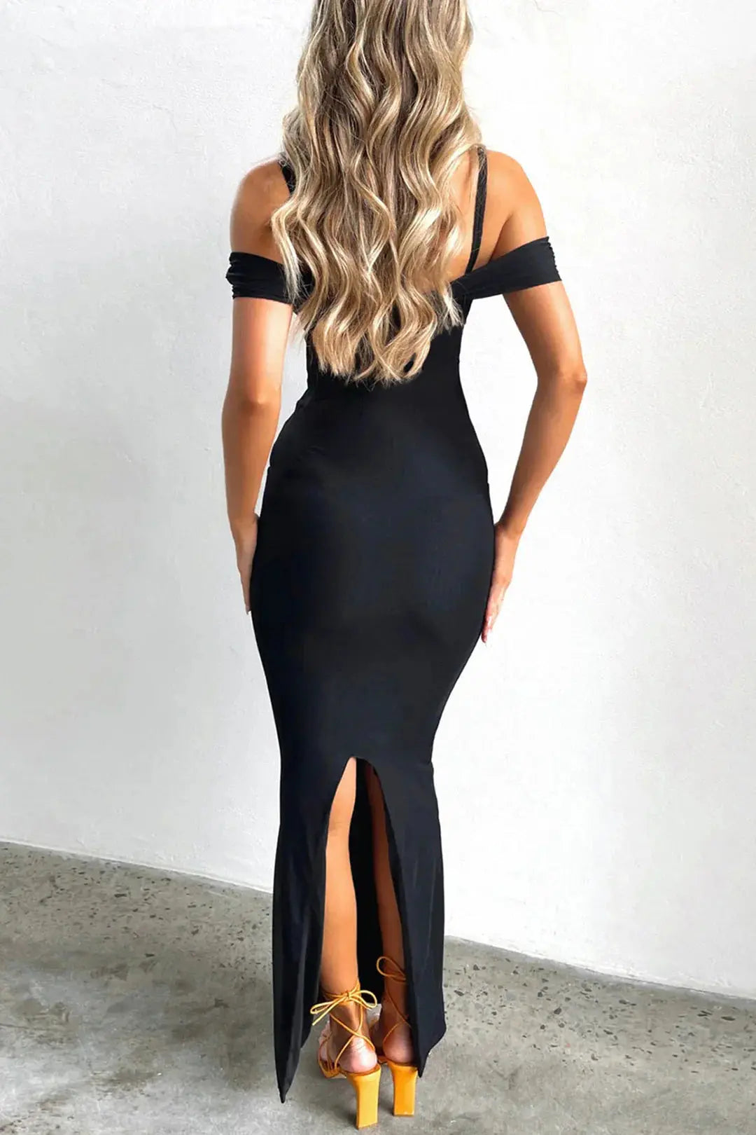 Maxikleid mit Cut Outs und Schlitz für Frauen Mivona