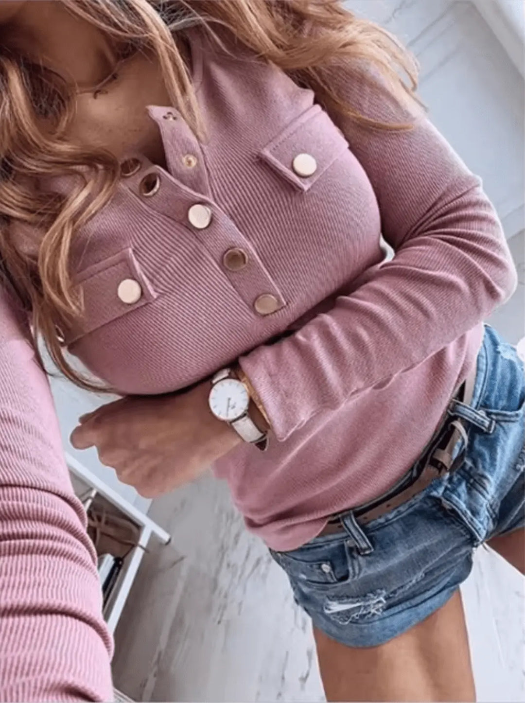 Modisches Strick-T-Shirt mit Knopfverschluss für Damen Mivona