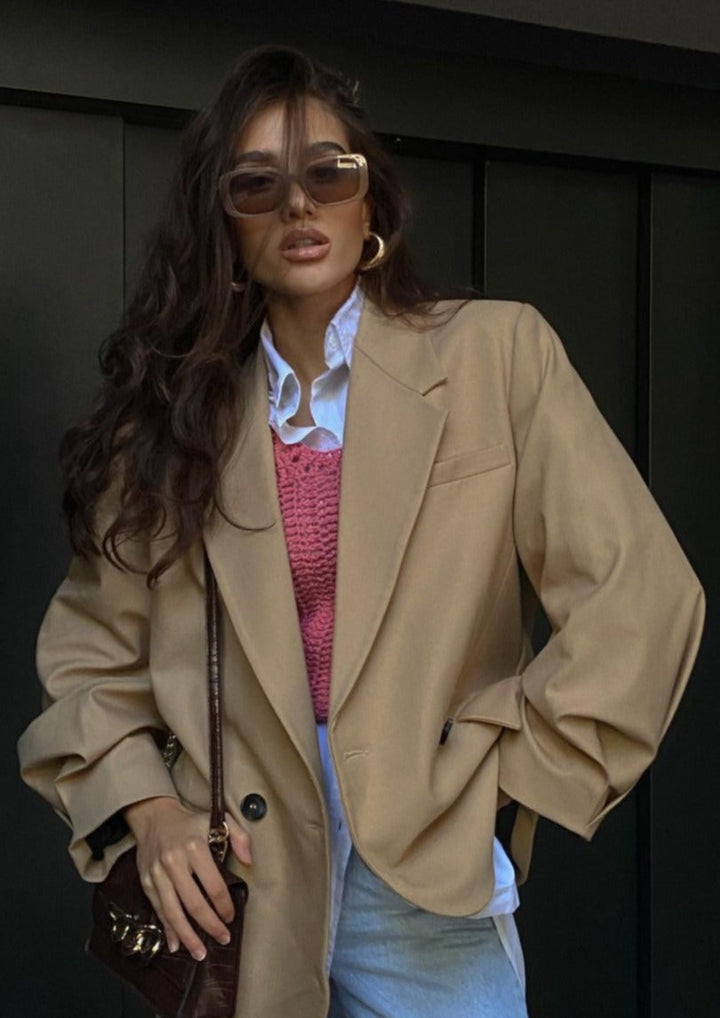 Sonnenbrille mit quadratisch-rundem Gestell und modernem Stil Für Frauen Mivona