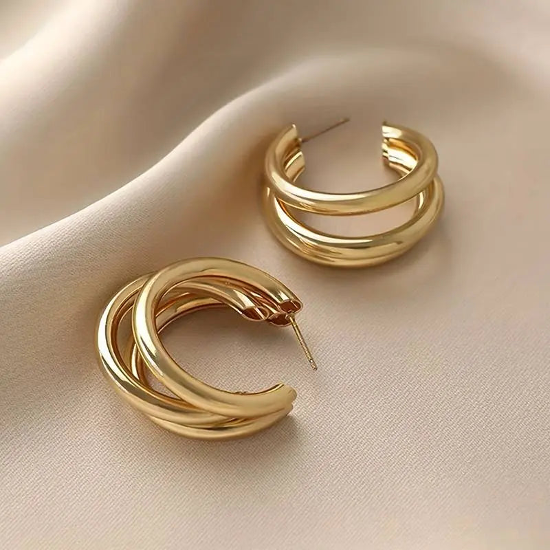 Set aus 3 Goldfarbener Creolen Für Frauen Mivona