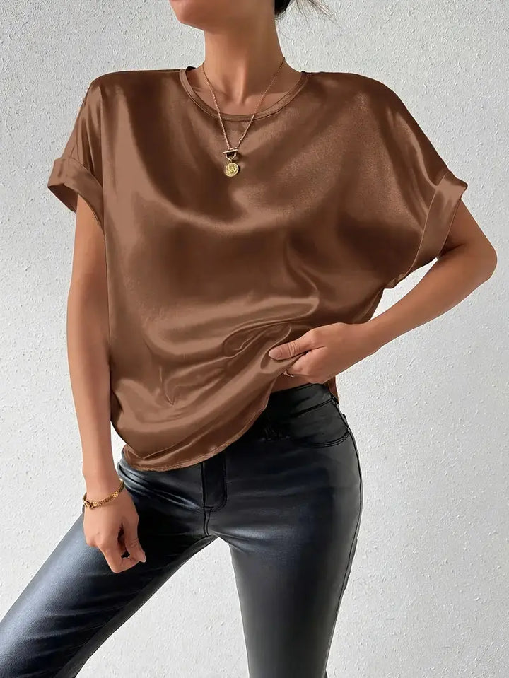 T Shirt mit Satin Finish und aufgerollten Ärmeln für Frauen Mivona