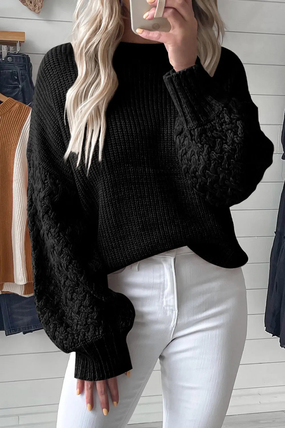 Schwarzer Strickpullover Mit Überschnittenen Schultern Für Frauen Mivona