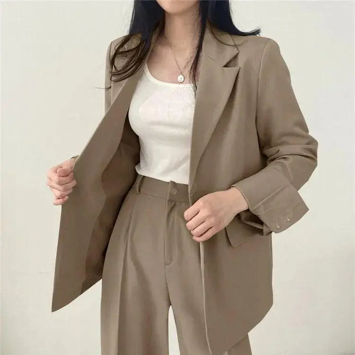 Elegantes Tailliertes Blazer und Gerade Hose Set Für Frauen Mivona