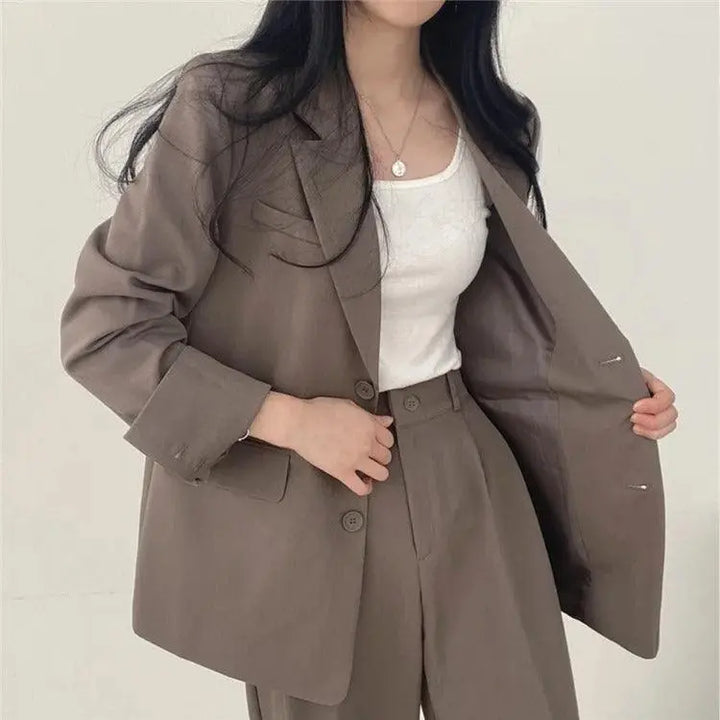 Elegantes Tailliertes Blazer und Gerade Hose Set Für Frauen Mivona