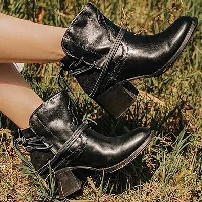 Stylische Lederstiefel mit modernem Design Für Frauen Mivona