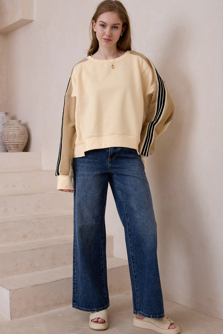 Beigefarbenes Sweatshirt mit Streifen-Patchwork Für Frauen Mivona