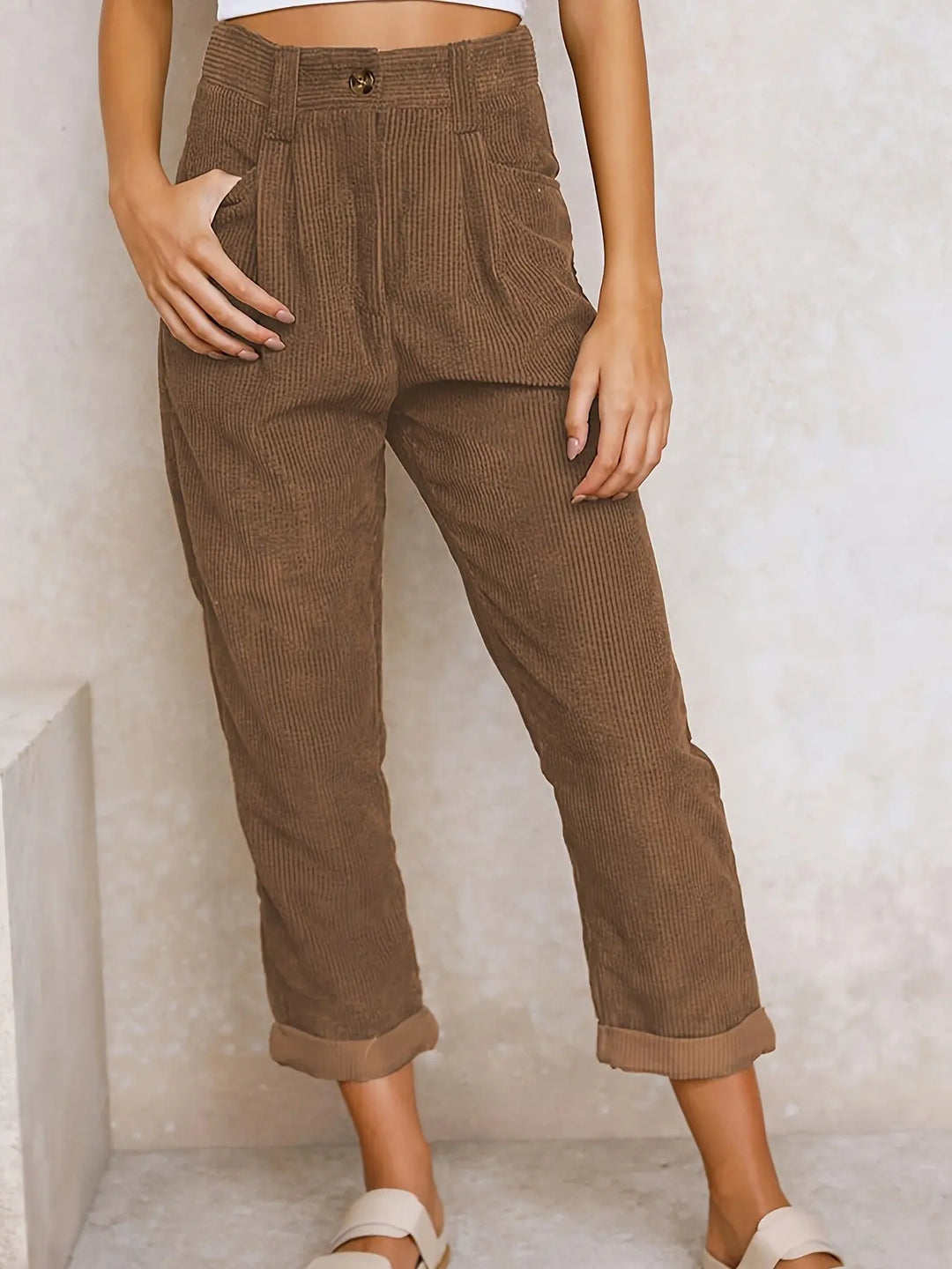 Cordhose mit hohem Bund und umgeschlagenem Saum für Frauen Mivona