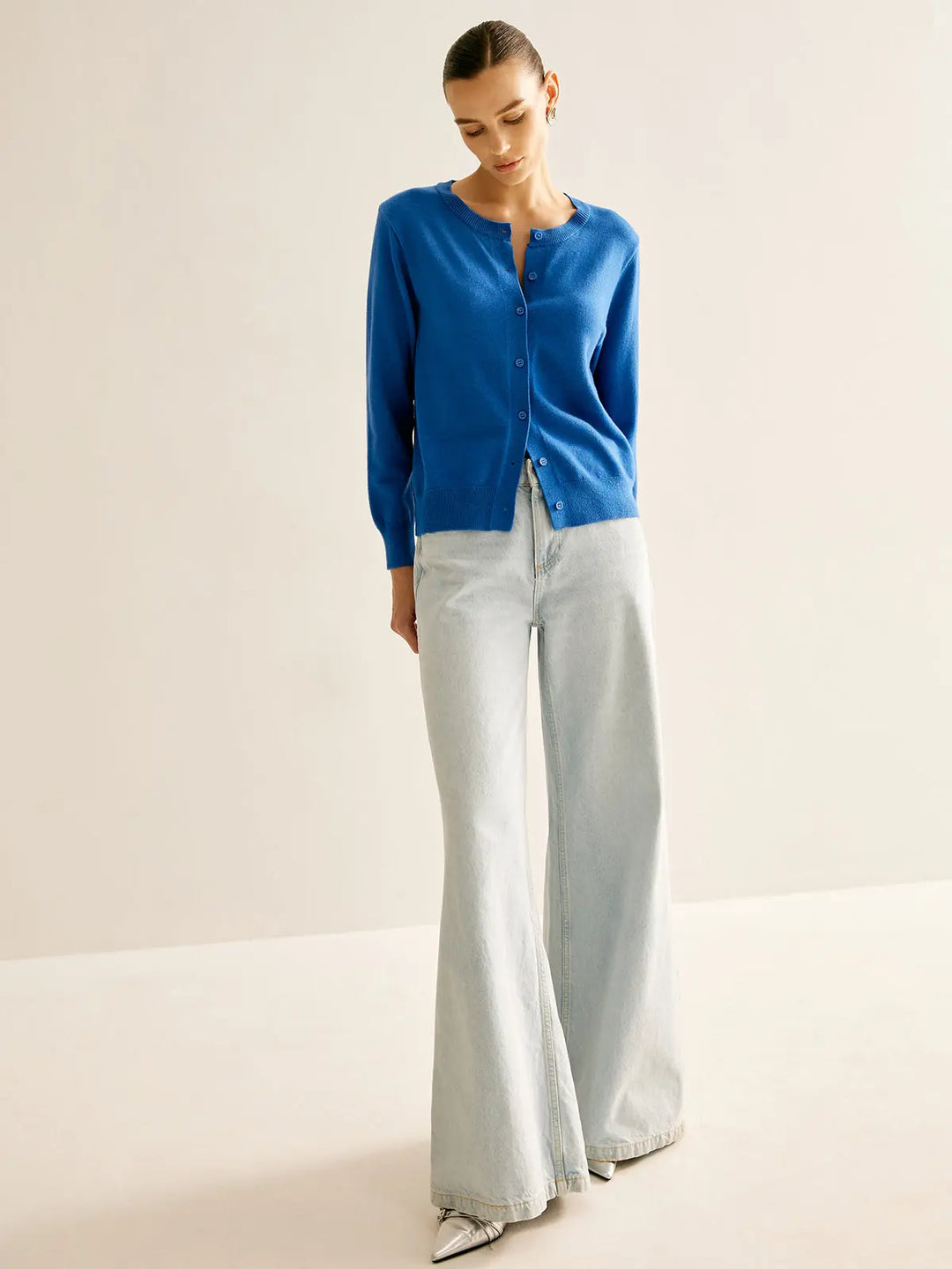 Klassischer Strick Cardigan mit subtiler Eleganz für Damen Mivona