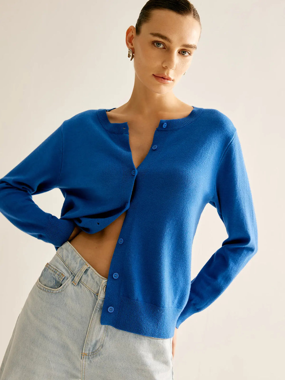 Klassischer Strick Cardigan mit subtiler Eleganz für Damen Mivona