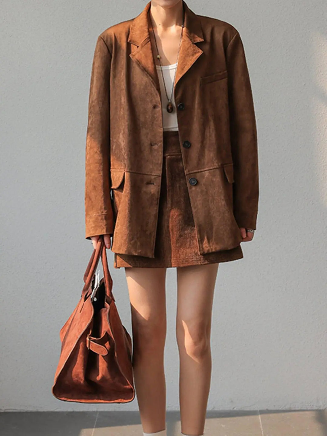 Chic Oversized Blazer und Rock aus Braunen Wildleder Für Frauen Mivona