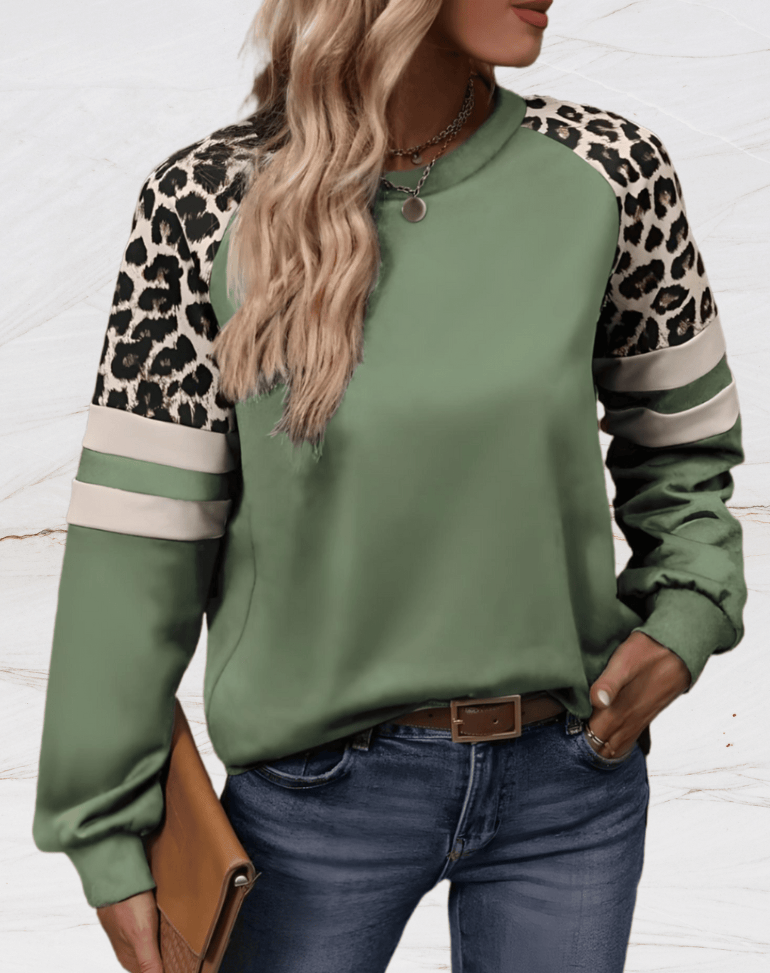 Mutiger Oversized-Leopardenpullover Für Trendigen Komfort Für Frauen Mivona