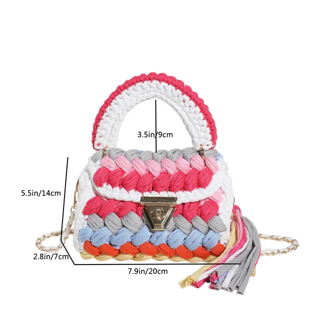 Farbintensive Handtasche mit verspieltem Design für Frauen