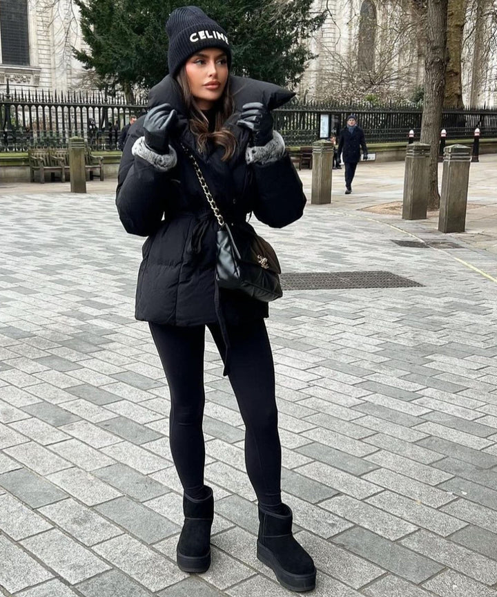 Gesteppte Jacke mit Gürtel und Hohem Kragen für Winter Damen