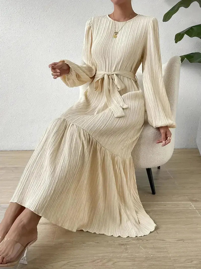 Modernes Figurbetontes Kleid mit Ärmeln für Frauen Mivona