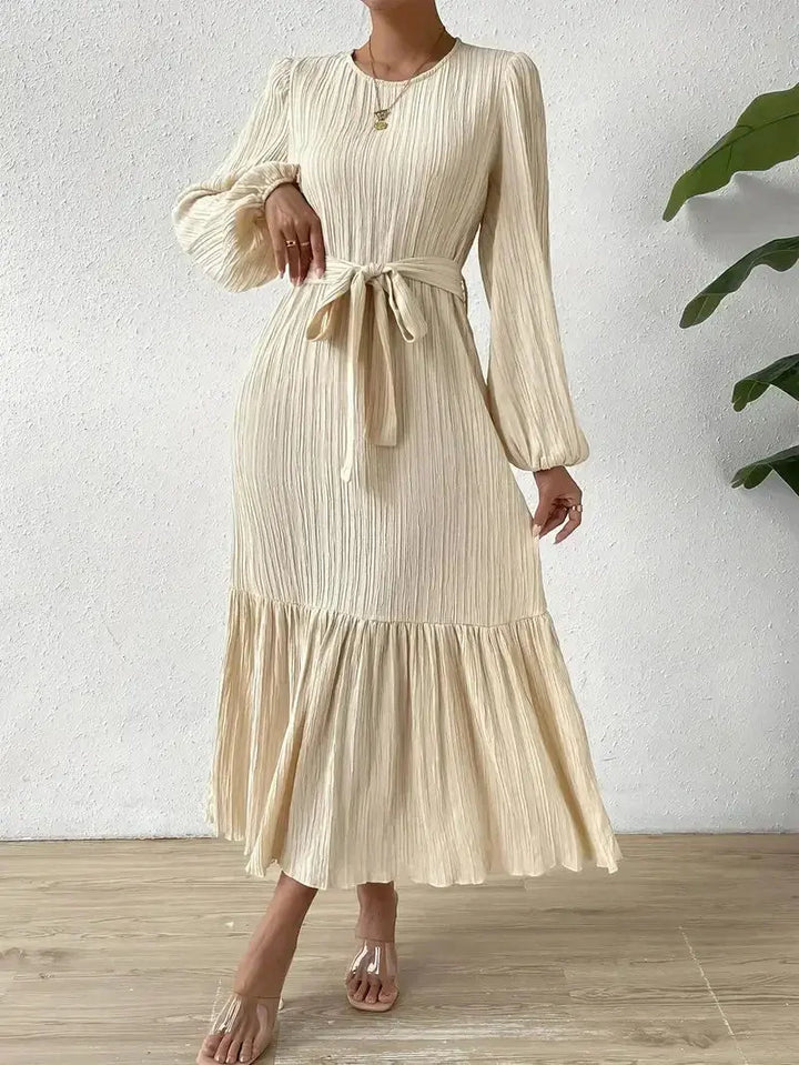 Modernes Figurbetontes Kleid mit Ärmeln für Frauen Mivona