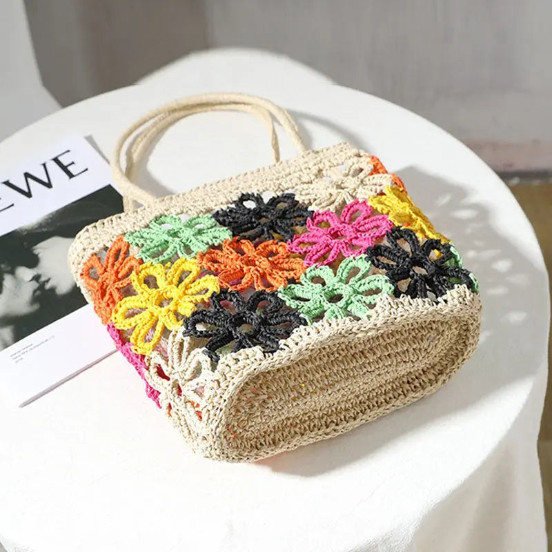 Schultertasche aus Stroh mit Blumenverzierung für Frauen Mivona
