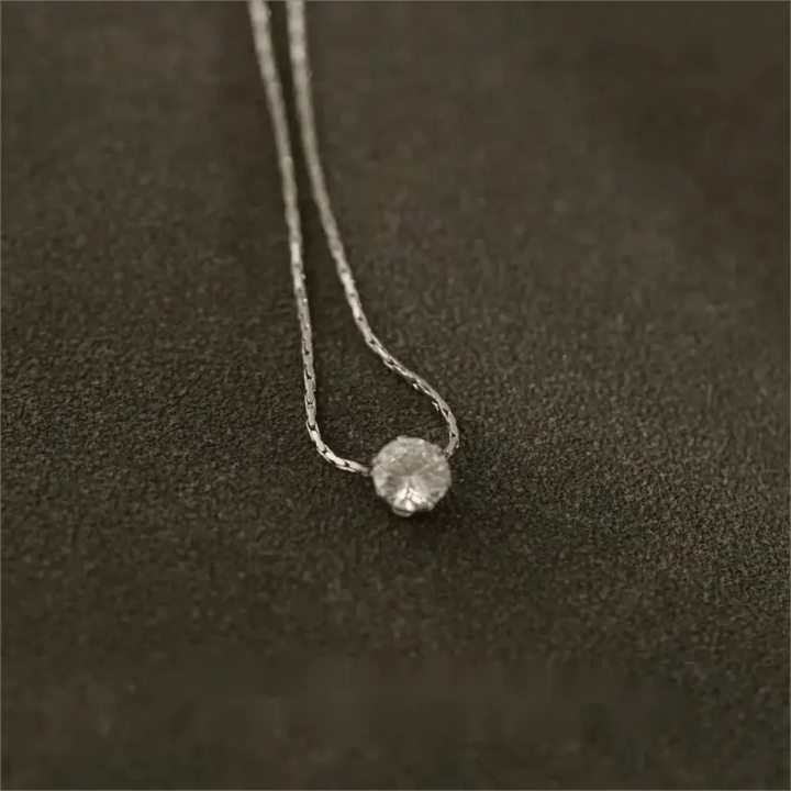 Glamour Chique Minimalistische Halskette für Damen Mivona