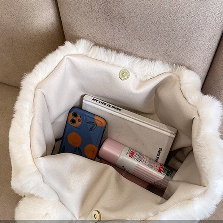 Schicke Plüsch-Handtasche Für Gemütlichen Winterstil Für Frauen Mivona