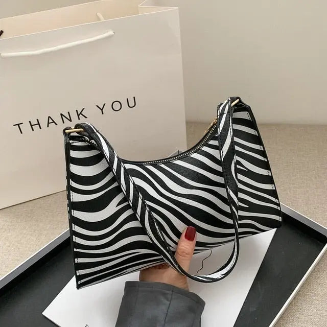 Modische Handtasche mit trendigem Design für Damen Mivona