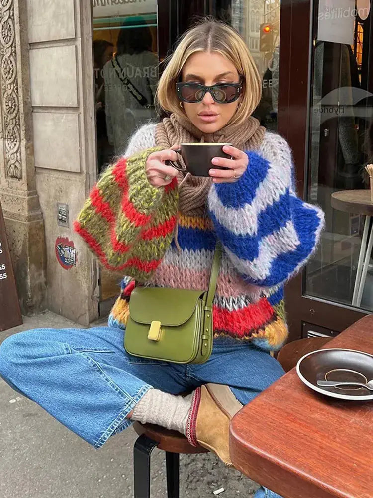 Gestrickter Pullover mit farbigem Streifendesign für Frauen Mivona