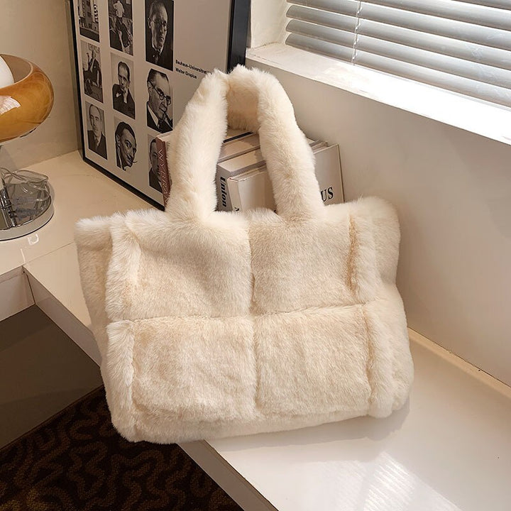 Schicke Plüsch-Handtasche Für Gemütlichen Winterstil Für Frauen Mivona