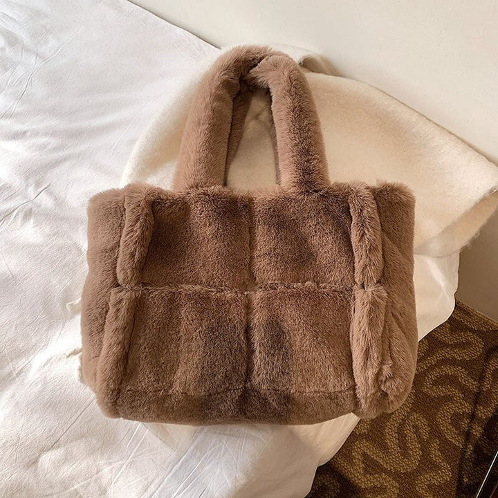 Schicke Plüsch-Handtasche Für Gemütlichen Winterstil Für Frauen Mivona