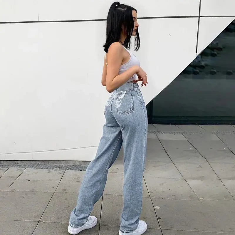 Einzigartige Denim mit markanten Details für Damen Mivona