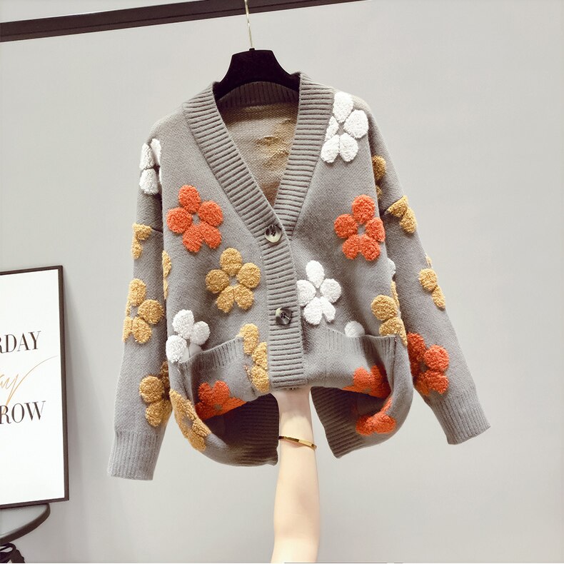 Warmer Damen-Cardigan mit Blumendesign Für Gemütlichen Stil Mivona