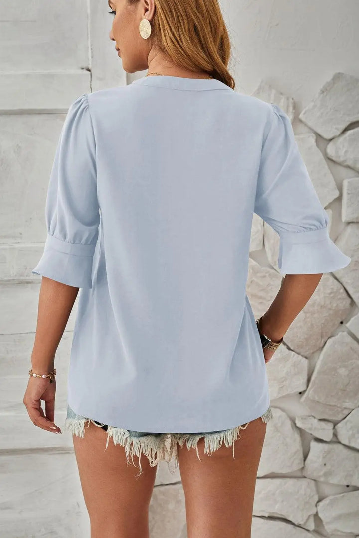 Schicke Bluse mit Halbarm und V Ausschnitt mit Schlitz Für Frauen Mivona