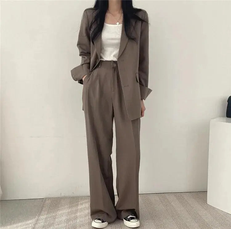 Elegantes Tailliertes Blazer und Gerade Hose Set Für Frauen Mivona