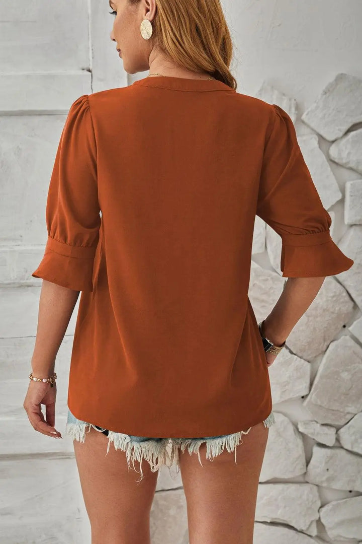 Schicke Bluse mit Halbarm und V Ausschnitt mit Schlitz Für Frauen Mivona