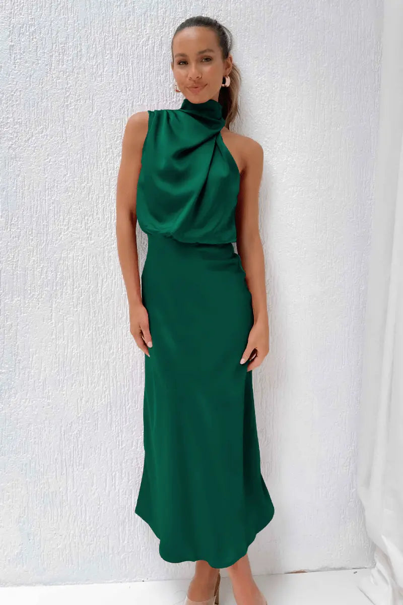 Elegantes Satin Maxikleid mit fließender Anmut für Damen Mivona