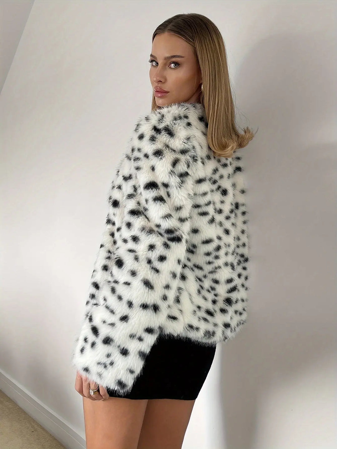 Dalmatiner Print Kunstpelzmantel mit markantem Stil für Damen Mivona