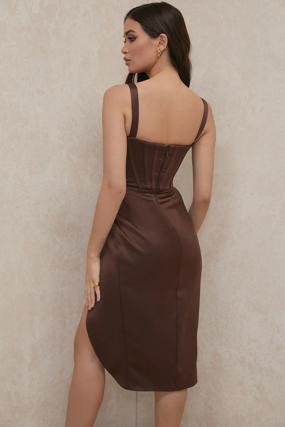 Midikleid aus Satin mit Plisseefalten und fließendem Glanz für Frauen Mivona