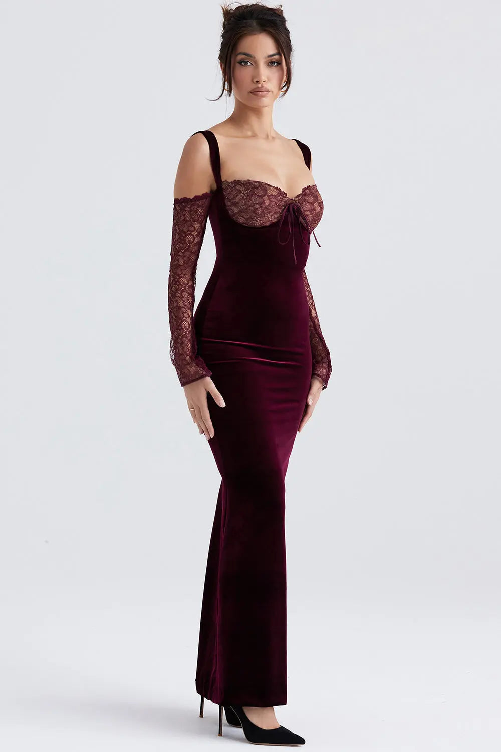 Schwarzkirschfarbenes Samt Maxikleid mit Eleganter Linie für Frauen Mivona