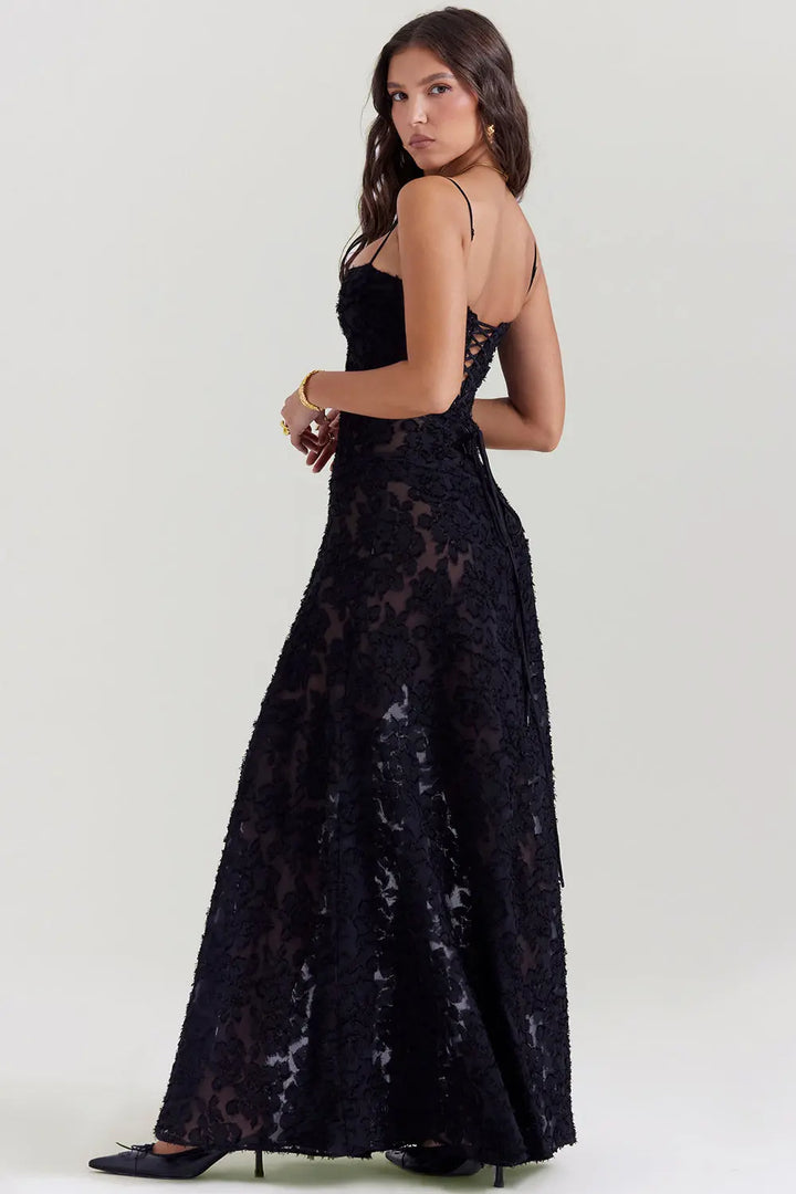 Vintage Creme Maxikleid mit Spitzenrücken und zeitloser Eleganz für Frauen Mivona