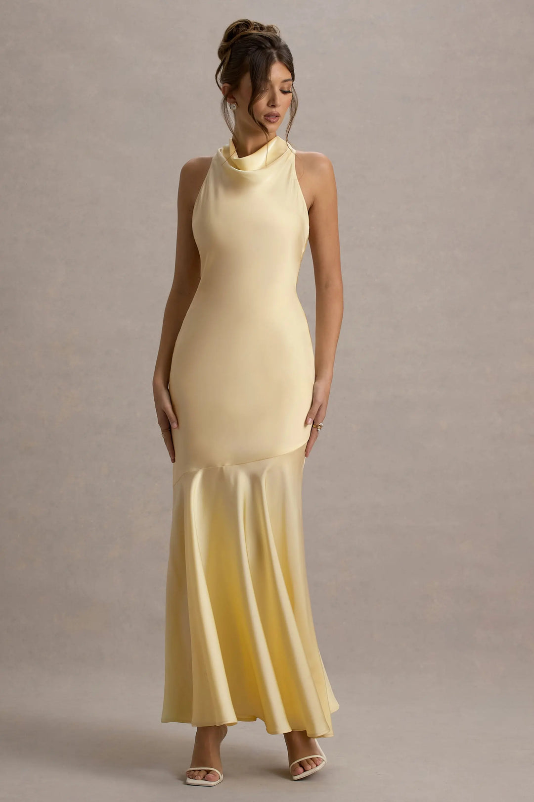 Satiniertes Maxikleid mit Wasserfallausschnitt und fließender Silhouette für Frauen Mivona