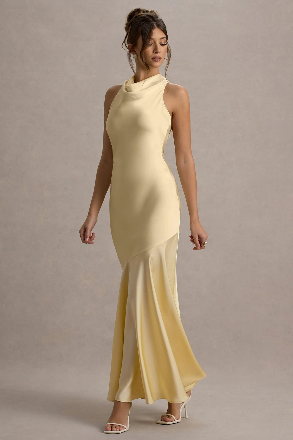 Satiniertes Maxikleid mit Wasserfallausschnitt und fließender Silhouette für Frauen Mivona