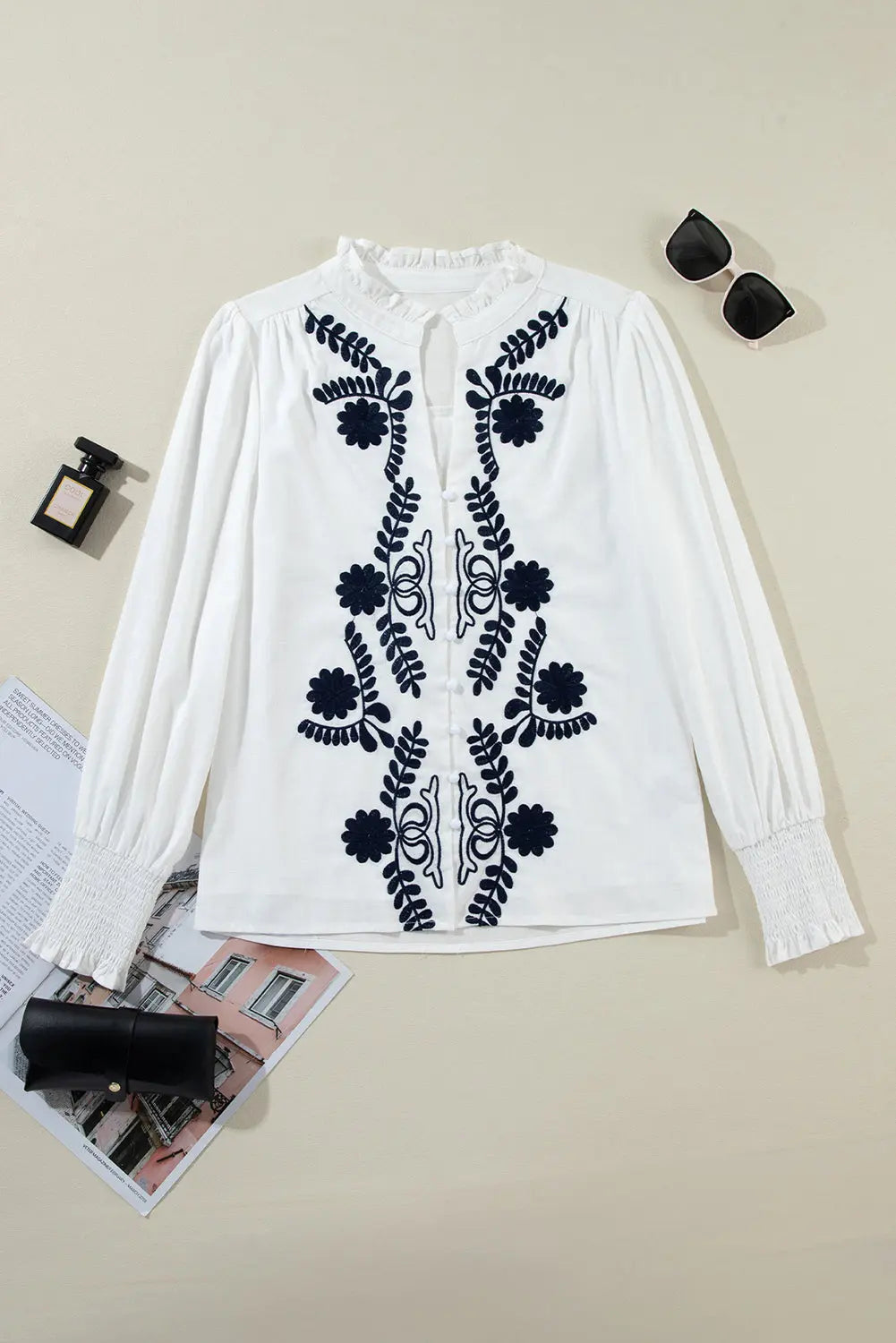 Besticktes Langarmshirt mit floralen Details Für Frauen Mivona