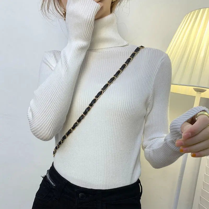 Gerippter Rollkragenpullover Mit Schmaler Passform Für Frauen Mivona
